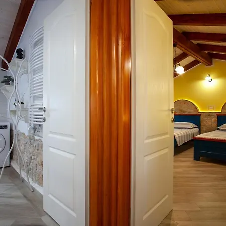 Old House Pokrajac * روفينجسكو سيلو